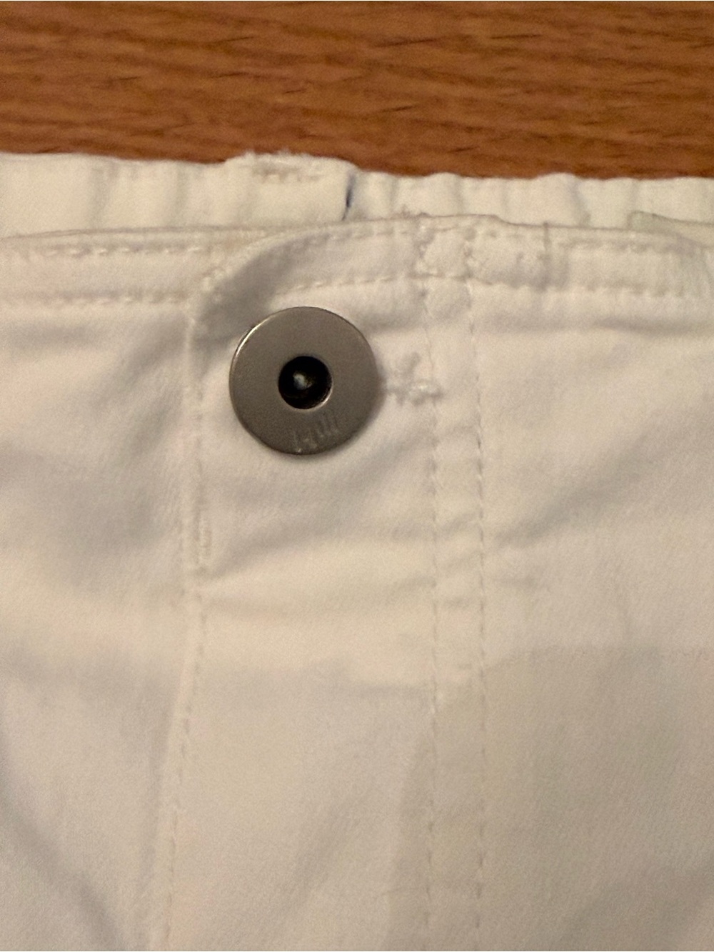 J. Jill. High-Rise Straight-Leg Cropped Jeans. White. Size 10. - Picture 5 of 9